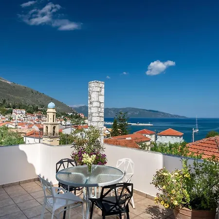 Spyros House, 3 Bedrooms-sea View-in Holiday home *