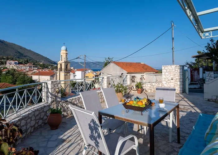 Spyros House, 3 Bedrooms-sea View-in Prázdninový dům Agia Efimia