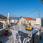 Spyros House, 3 Bedrooms-sea View-in Prázdninový dům Agia Efimia