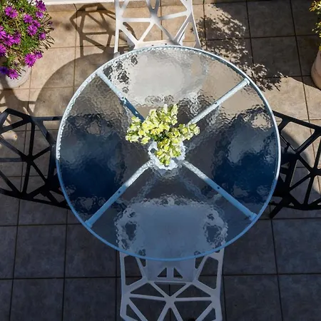 Spyros House, 3 Bedrooms-sea View-in بيت للعطل