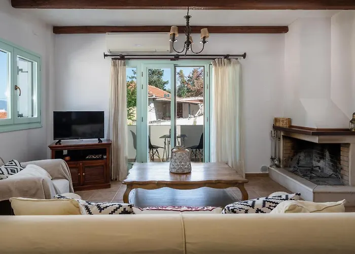 Spyros House, 3 Bedrooms-sea View-in Дом отдыха